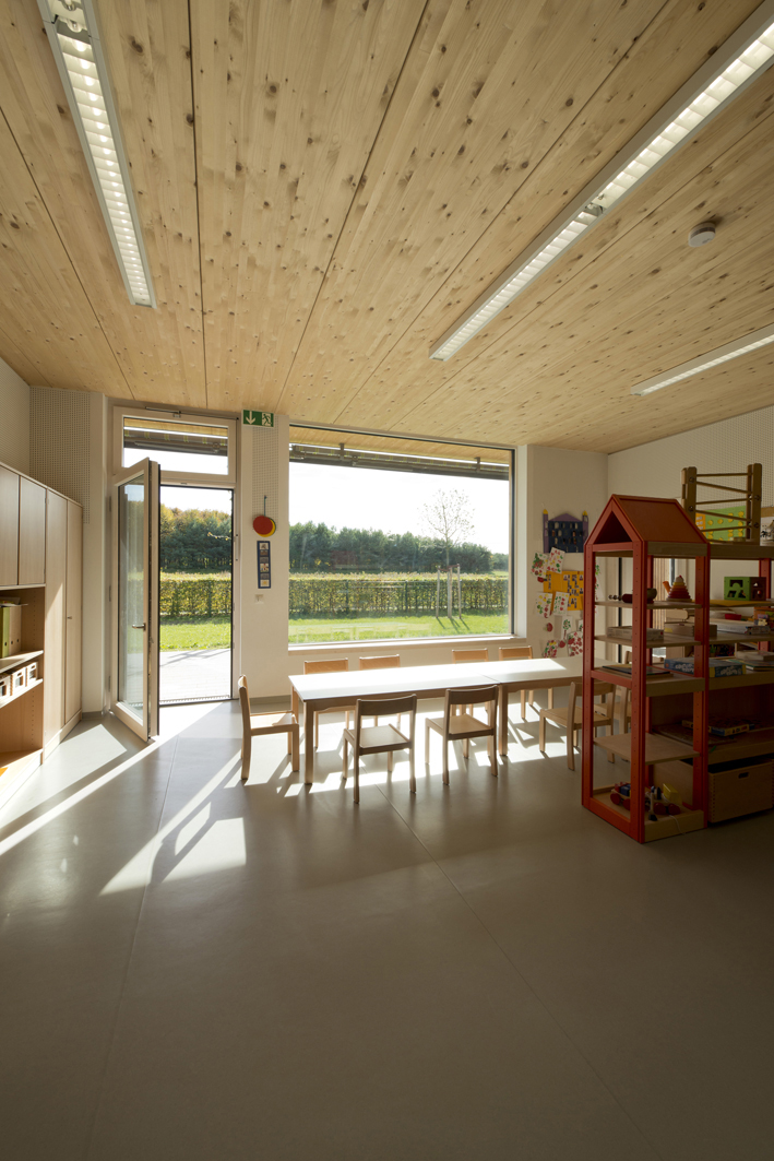 Kindertagesstätte in Riem von S46 Lauterbach Architekten